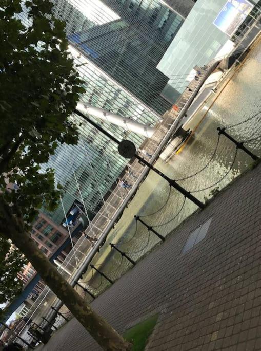 1 Bedroom Flat With Free Parking Londres Exterior foto